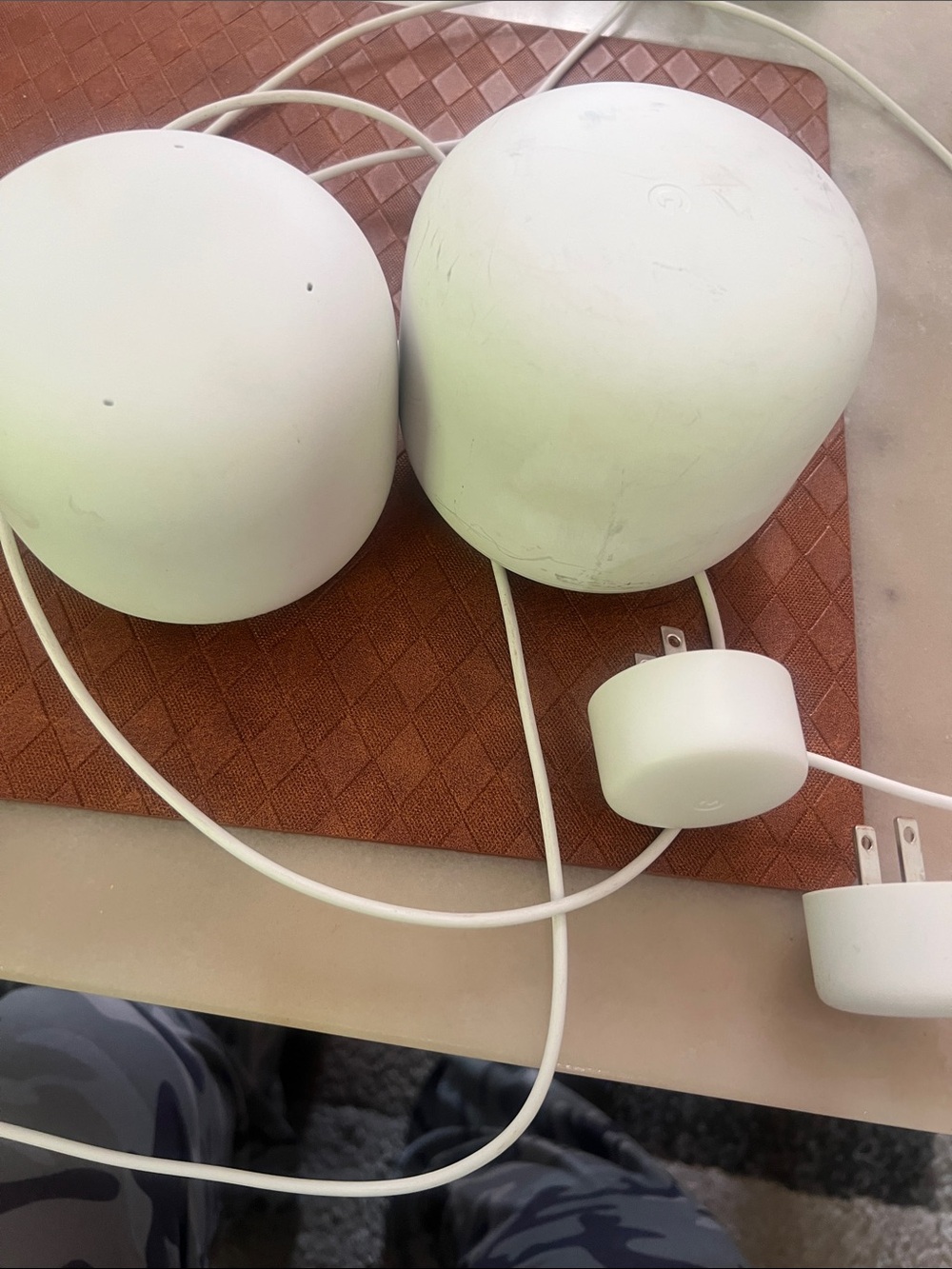 Google nest router with pointer mesh for WIFI